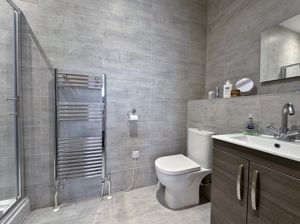 Photo 19- click for photo gallery